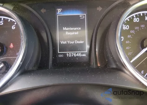 2018 Toyota Camry Le z USA, uszkodzony, nr VIN 4T1B11HK0JU627515